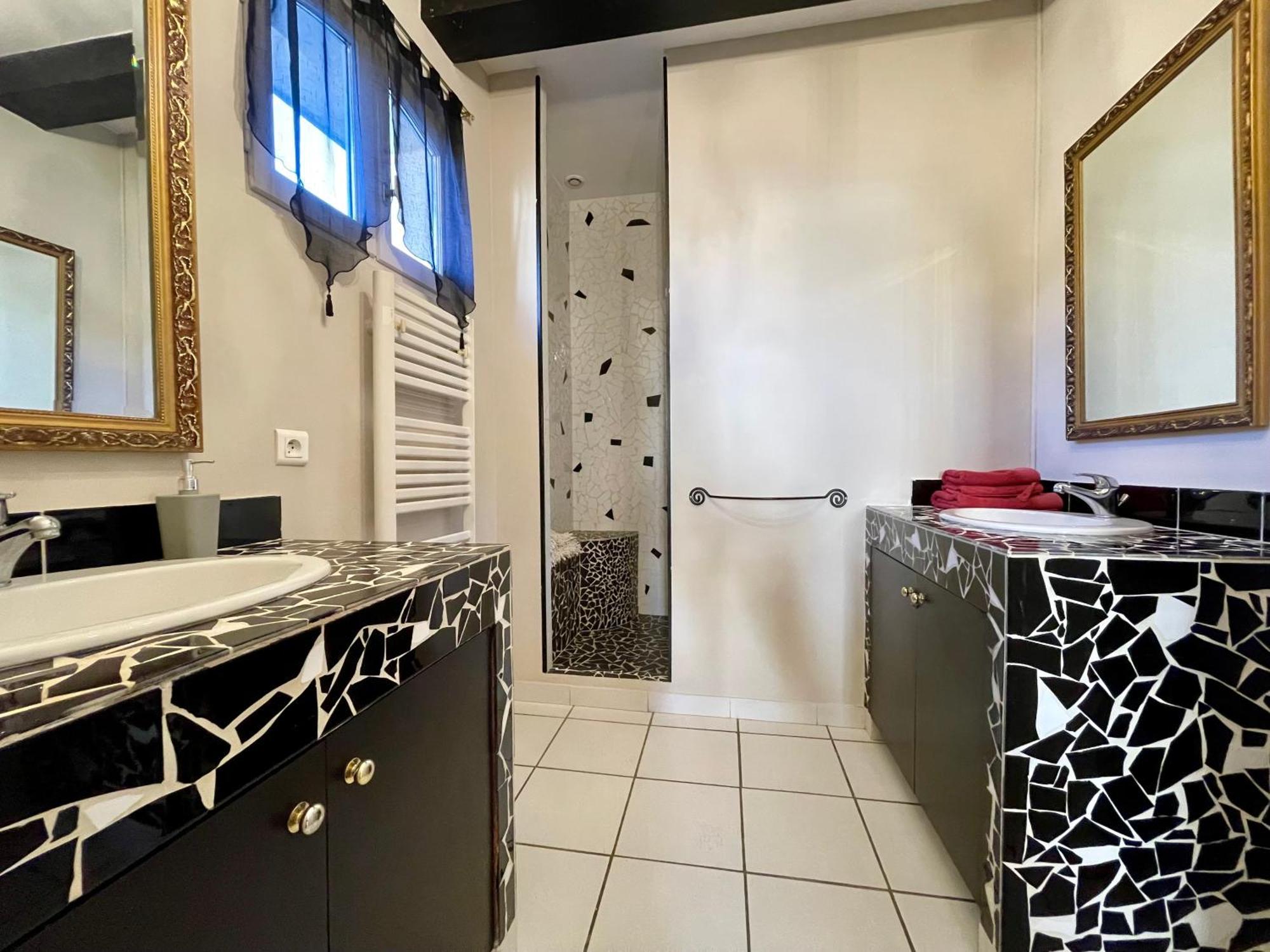 קרקסון Cote Cite Appartements - Parking Prive - 100M Cite Medievale חדר תמונה