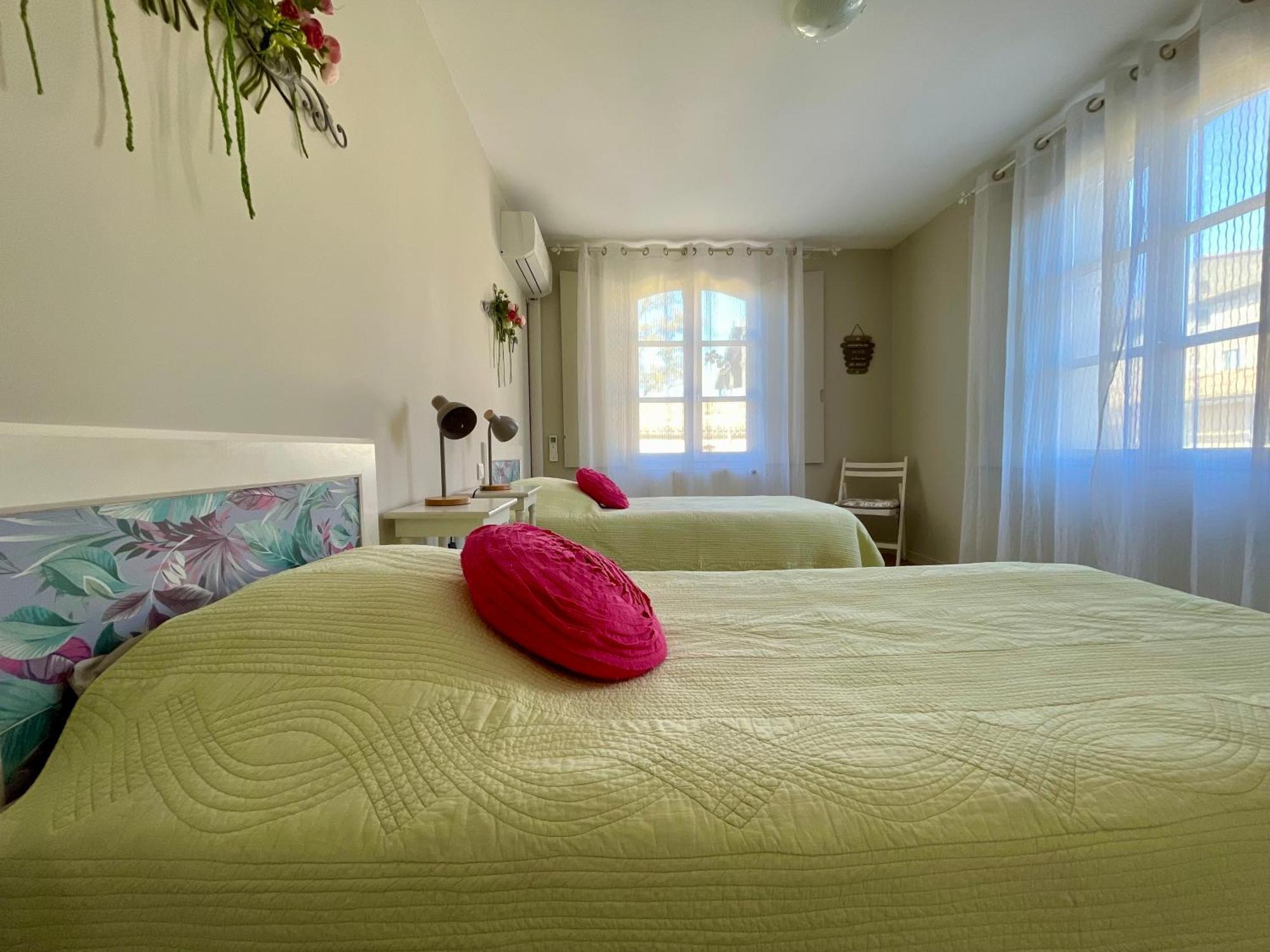קרקסון Cote Cite Appartements - Parking Prive - 100M Cite Medievale חדר תמונה